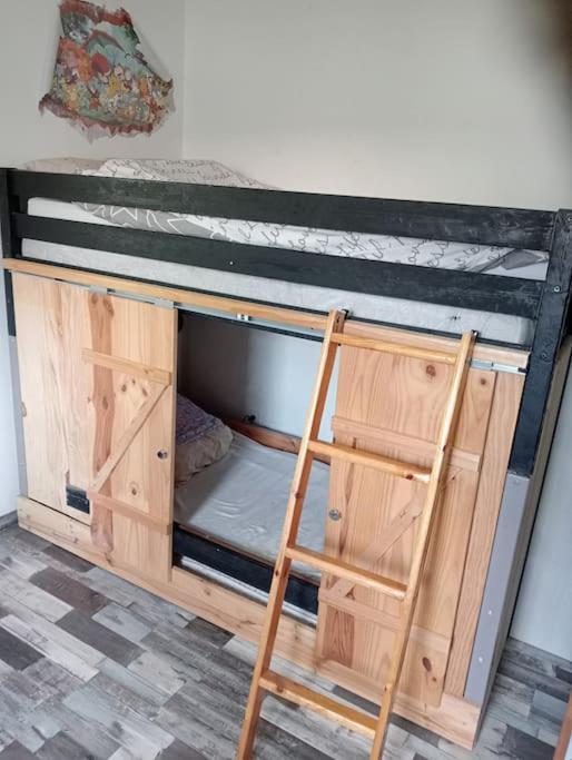Maison 70M2 Calme Vue Sur Foret Сал Екстериор снимка
